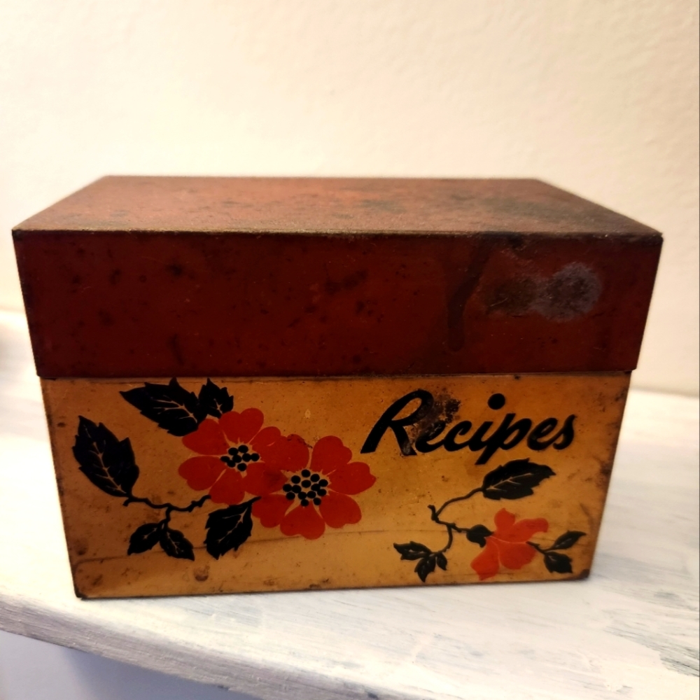 Vintage Recipe Box